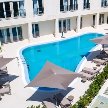 Garden Palace Apartment